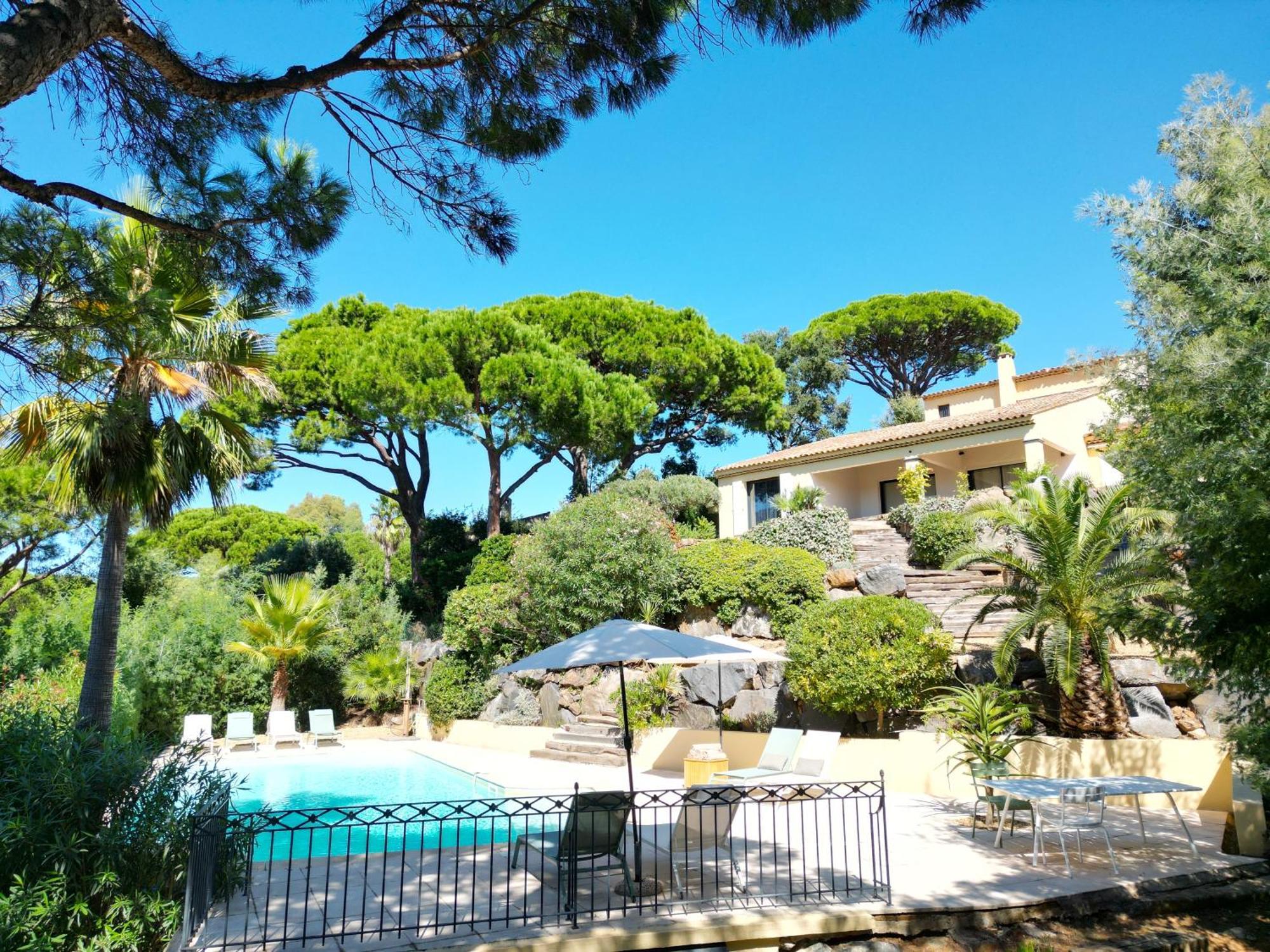 Villa Boca A Gigaro - Avec Vue Et Piscine Chauffee La Croix-Valmer Exterior foto