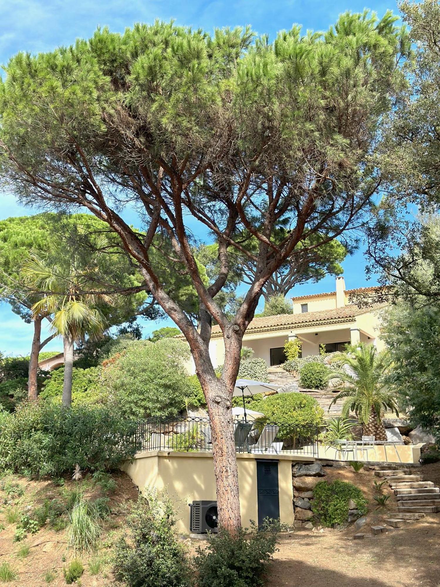 Villa Boca A Gigaro - Avec Vue Et Piscine Chauffee La Croix-Valmer Exterior foto